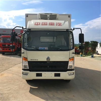 山東省青島市冷凍保溫車配置凍肉運(yùn)輸車及隨車吊應(yīng)用解析