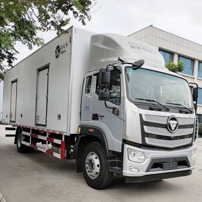 保溫車與隨車吊品牌全解析 主流廠商、產(chǎn)品特點(diǎn)及應(yīng)用指南