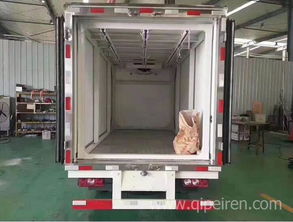 小福星肉鉤冷藏車國(guó)六詳解 云內(nèi)95馬力發(fā)動(dòng)機(jī)價(jià)格、圖片與配件廠家信息